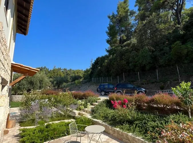 Paralia Homes Peaceful 2 Bedroom, Unit # 2 Tatil Evi Kriopigi