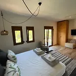Paralia Homes Peaceful 2 Bedroom, Unit # 2 *