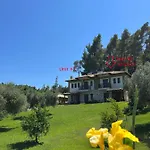 Paralia Homes Peaceful 2 Bedroom, Unit # 2 Hébergement de vacances Kriopigi