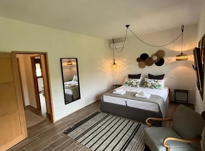 Paralia Homes Peaceful 2 Bedroom, Unit # 2 Κρυοπηγή